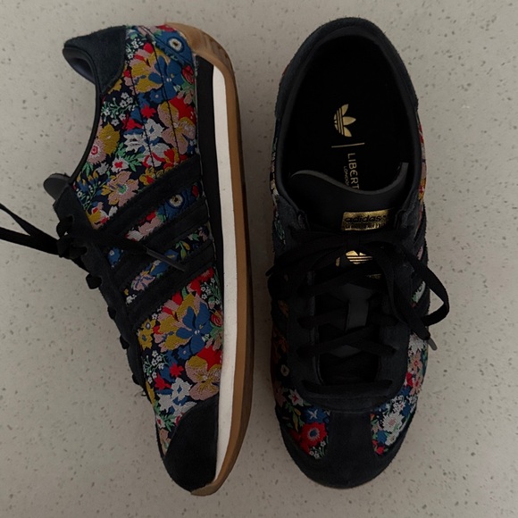 ADIDAS COUNTRY OG X LIBERTY LONDON SHOES - Picture 3 of 8